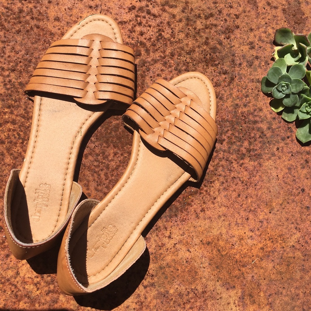 Summer Sandals 🌿
